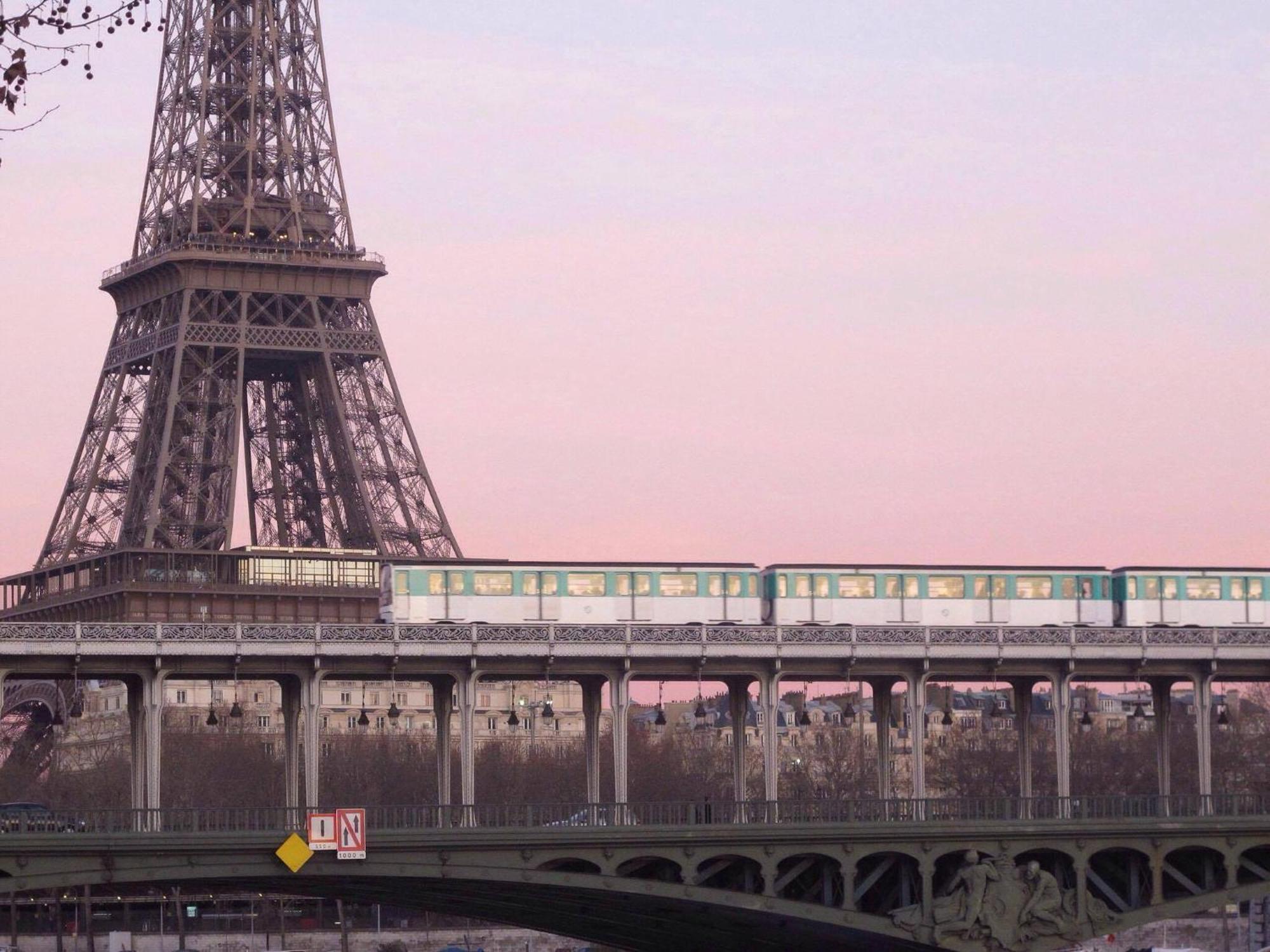 Eiffel Citea Access Dayroom Espace Paris Sans Nuitee Et Chambre Partagee Chatillon Nuitee -- Repos Journee Ou Espace Travail 8-19H Proche Tour Eiffel Ou Usage Bureau A L'Heure En Journee -- Nuitee Chatillon Avenue パリ エクステリア 写真